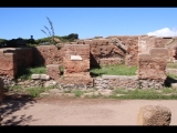 04290 ostia - regio i - insula viii - botteghe (i,viii,6) - bli ri norden - 09-2022.jpg